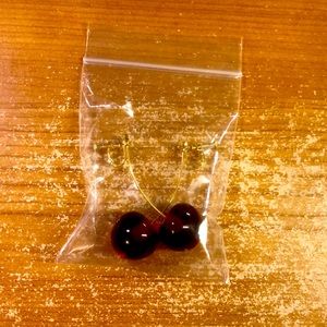 Cherry ear clip, Scarlet, made of plastic, brand is odd store (Chinese brand)